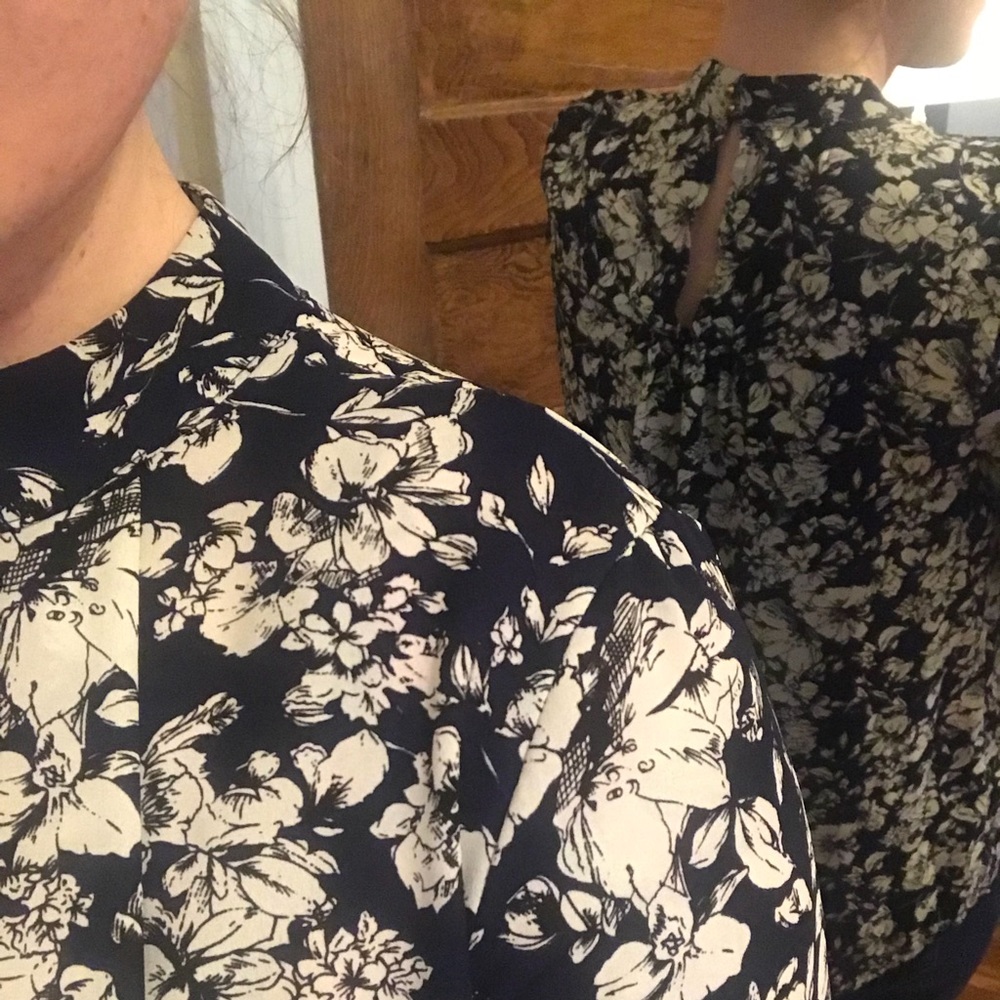 Black and Blue Floral Short-Sleeve Blouse